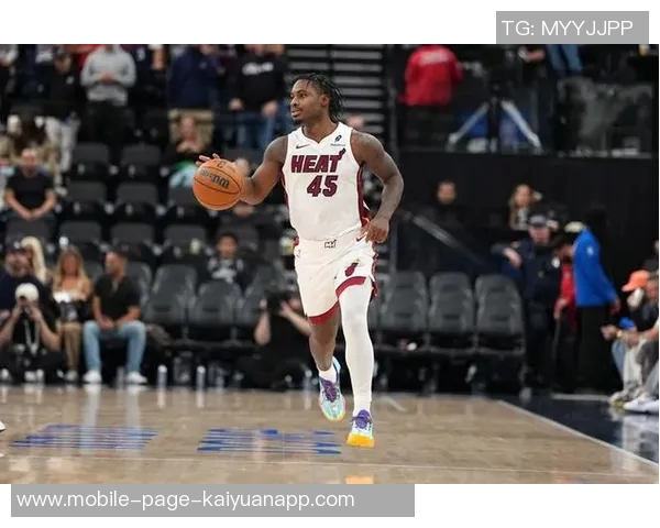 斯波赞小米切尔防守表现强烈侵略性契合球队战术需求