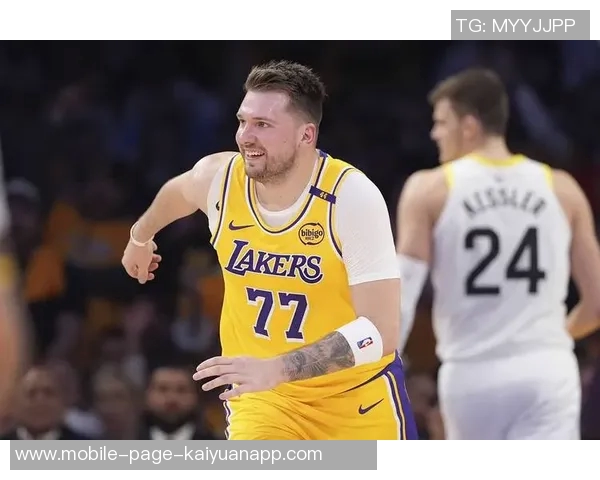 湖人医疗团队为东契奇量身定制护具旨在有效保护其腿部健康